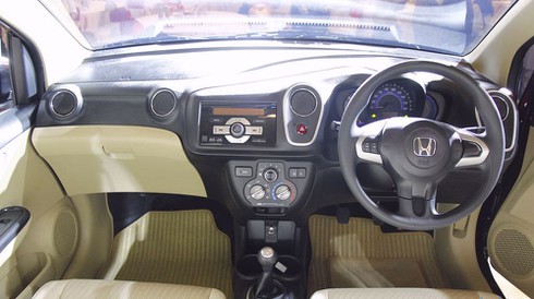 Xe 7 chỗ gia đình Honda Mobilio giá chỉ 230 triệu - ảnh 4
