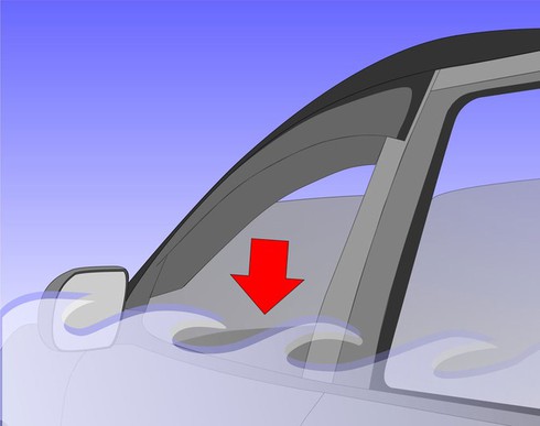 Cách thoát khỏi xe bị chìm xuống nước - ảnh 4