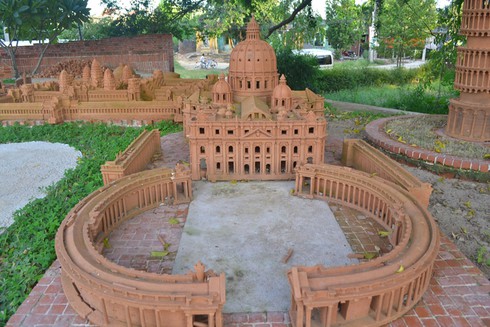 Ngắm “kỳ quan thế giới” làm từ gốm tuyệt đẹp ở Hội An - ảnh 8