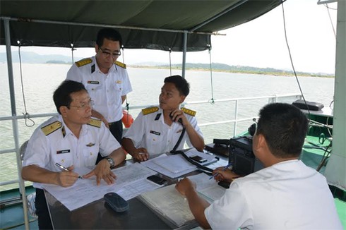 Lần đầu tiên thủy phi cơ DHC-6 bay huấn luyện ở miền Bắc - ảnh 2