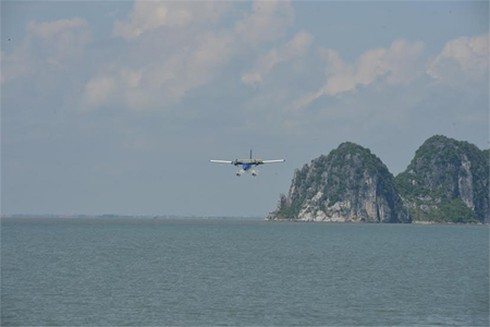 Lần đầu tiên thủy phi cơ DHC-6 bay huấn luyện ở miền Bắc - ảnh 3