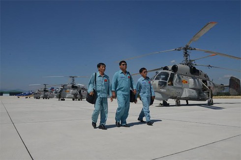 Lần đầu tiên thủy phi cơ DHC-6 bay huấn luyện ở miền Bắc - ảnh 6