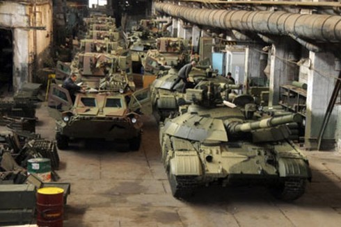 Tiêu chuẩn NATO giết chết công nghiệp quốc phòng Ukraine - ảnh 1