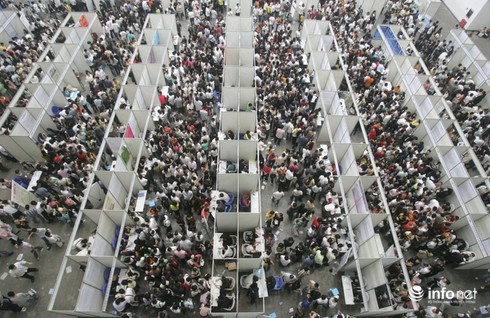 Ảnh: Thế giới này quá đông đúc - ảnh 12