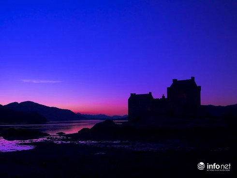 Những lâu đài cổ kính nhất châu Âu - ảnh 8