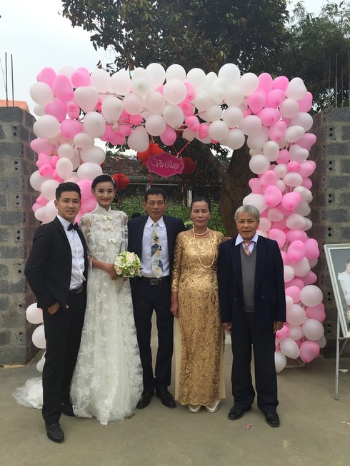 Đám cưới mộc mạc của Lê Thúy Nexttop Model tại quê nhà Quảng Bình - ảnh 3