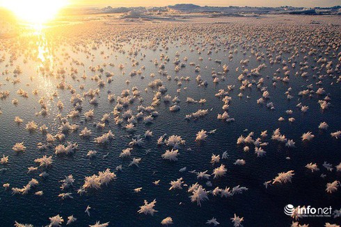 Quang cảnh kỳ vĩ của những hồ nước đóng băng trên thế giới - ảnh 11
