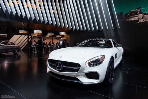 Mercedes-AMG GT S, mẫu xe thể thao mới đầy ấn tượng - ảnh 2
