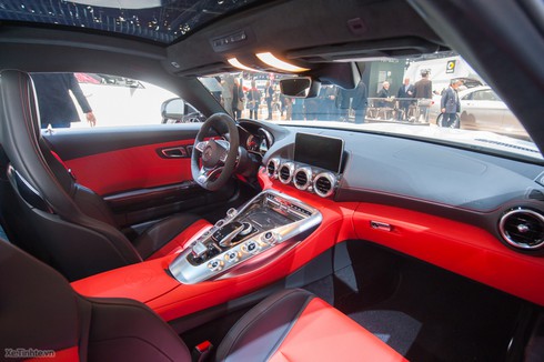 Mercedes-AMG GT S, mẫu xe thể thao mới đầy ấn tượng - ảnh 3