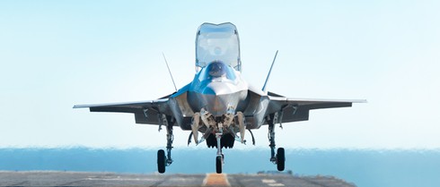 Siêu phi cơ F-35B của Mỹ