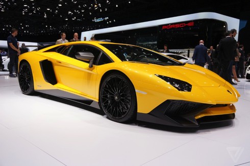 Cận cảnh Lamborghini Aventador Superveloce - ảnh 9