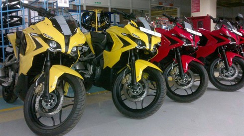 Bajaj-Pulsar-200RS.jpg