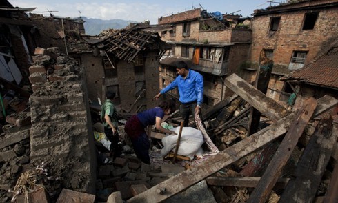 Nepal cần ít nhất 2 tỷ USD để tái thiết sau động đất - ảnh 1