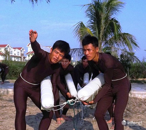 Đặc công nước khổ luyện nơi biển biếc - ảnh 5