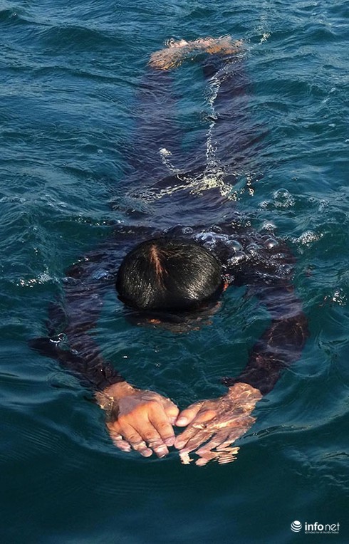 Đặc công nước khổ luyện nơi biển biếc - ảnh 6