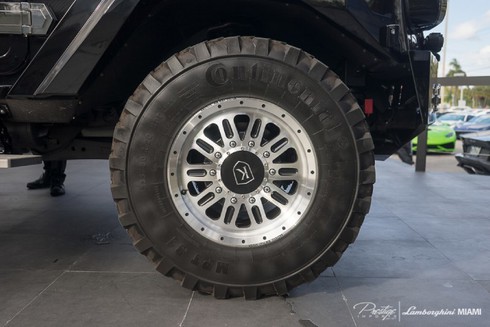 Conquest Knight XV - xe bọc thép hạng sang, giá 800.000 USD - ảnh 4