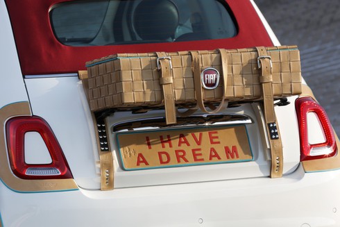 Fiat 500C độc đáo với phiên bản dán da ngoại thất - ảnh 6