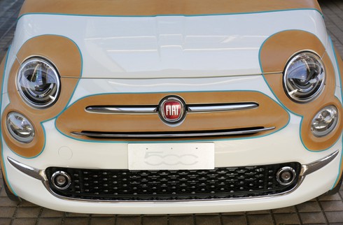 Fiat 500C độc đáo với phiên bản dán da ngoại thất - ảnh 8