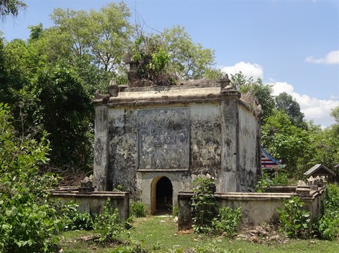 Bí ẩn lăng mộ của những 'dũng sĩ săn voi' - ảnh 1