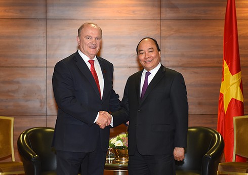 Thủ tướng Nguyễn Xuân Phúc tiếp Chủ tịch Đảng Cộng Sản LB Nga - ảnh 1