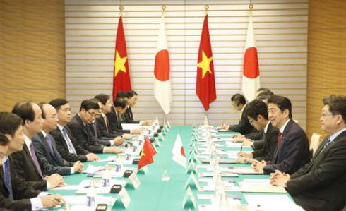 Thủ tướng Nguyễn Xuân Phúc hội đàm với Thủ tướng Nhật Bản Shinzo Abe - ảnh 1