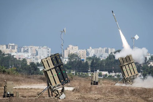 Tương lai mờ mịt của Vòm Sắt - ảnh 1