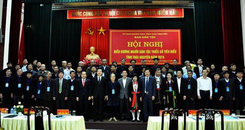 Thái Nguyên biểu dương người dân tộc thiểu số tiêu biểu năm 2016 - ảnh 1