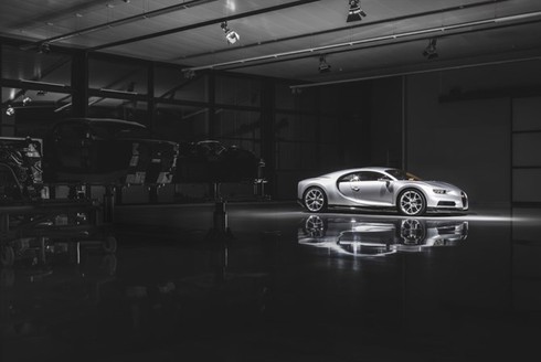 Khám phá quá trình chế tác siêu xe 'triệu đô' Bugatti Chiron - ảnh 1