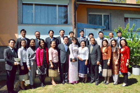 Việt Nam chung vui tết Lào tại Geneva - ảnh 1