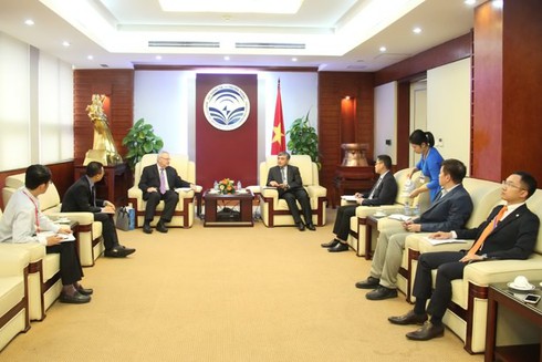 Thứ trưởng Nguyễn Minh Hồng tiếp Phó Chủ tịch Hội đồng kinh doanh Hoa Kỳ - ASEAN - ảnh 1