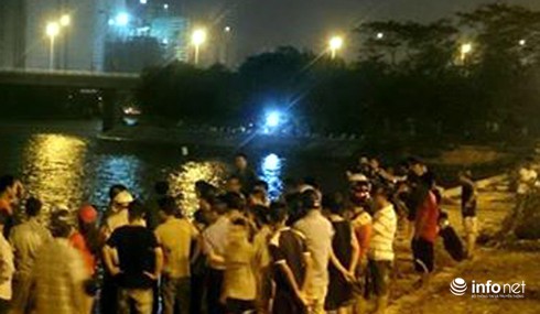 Phát hiện thi thể người đàn ông nổi trên mặt hồ Linh Đàm - ảnh 2