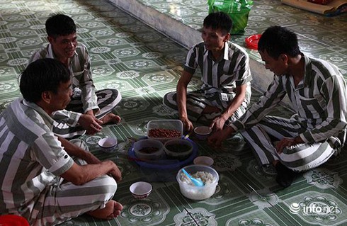 Hạnh phúc ngày trở về của các phạm nhân trại Vĩnh Quang - ảnh 1