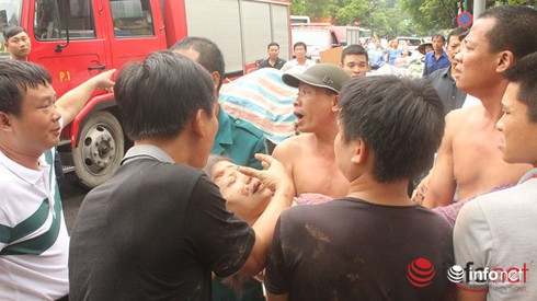 Người thoát chết kể lại phút kinh hoàng vụ sập nhà cổ 107 Trần Hưng Đạo - ảnh 1