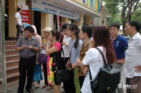 20 trường ĐH, CĐ tiếp tục xét tuyển nguyện vọng bổ sung - ảnh 1