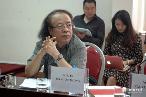 Phụ huynh sốc với bản dịch mới của bài thơ Sông núi nước Nam trong SGK lớp 7 - ảnh 4