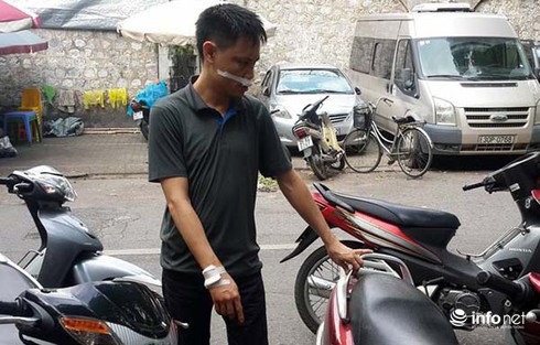 Nhóm côn đồ tấn công quán lẩu giữa Thủ đô, một cụ ông tử vong - ảnh 2