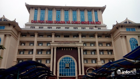 Các GS đầu ngành thẩm định việc đại học KD&CN mở ngành đào tạo Y, dược - ảnh 1