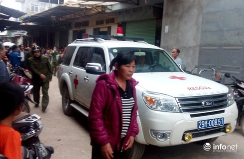 Công an xã lao xe, quật ngã nghi phạm giết người giữa đêm khuya - ảnh 3