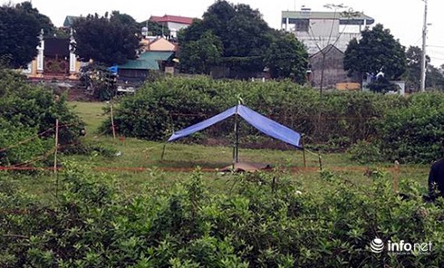 Phát hiện xác chết cháy ở cánh đồng TX. Sơn Tây - ảnh 1