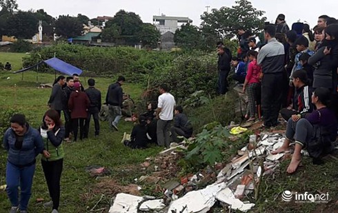 Phát hiện xác chết cháy ở cánh đồng TX. Sơn Tây - ảnh 2