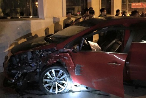 Xe Kia K3 “đóng đinh