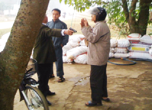 Công an Hà Nội đang ráo riết truy bắt đối tượng dùng súng giải quyết mâu thuẫn - ảnh 1