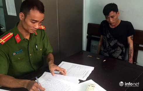 Công an phục kích, bắt đối tượng chuyên trộm IC xe máy ở bệnh viện - ảnh 2