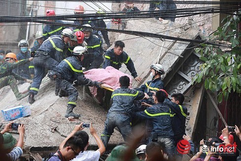 Nữ nạn nhân vụ sập nhà ở Cửa Bắc không phải đối mặt với nguy cơ bị cắt chân - ảnh 1