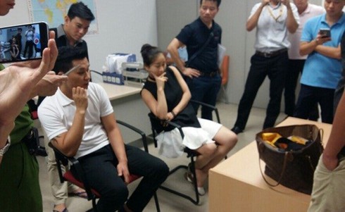 Tiếp viên Vietnam Airlines tuồn 80 cây vàng ra nước ngoài như thế nào? - ảnh 1