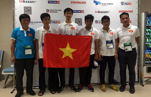Việt Nam dành 2 huy chương Vàng tại Tin học Olympic quốc tế - ảnh 1