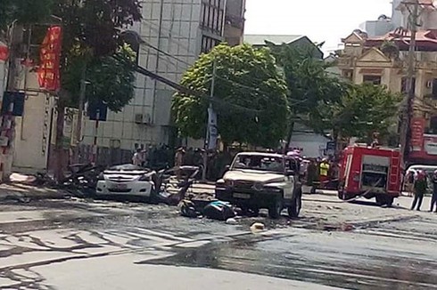 Xác định danh tính các nạn nhân tử vong trong vụ cháy xe ở Quảng Ninh - ảnh 1