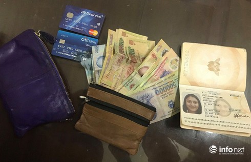 CSGT Hà Nội tóm gọn kẻ cướp ví của khách nước ngoài - ảnh 1
