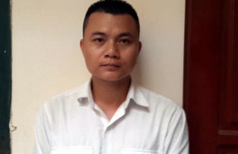 Lái xe taxi Sao Hà Nội kéo lê cảnh sát trên đường bị bắt - ảnh 2