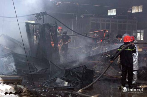 Hé lộ nguyên nhân vụ cháy kho hàng ở khu công nghiệp Ngọc Hồi - ảnh 3